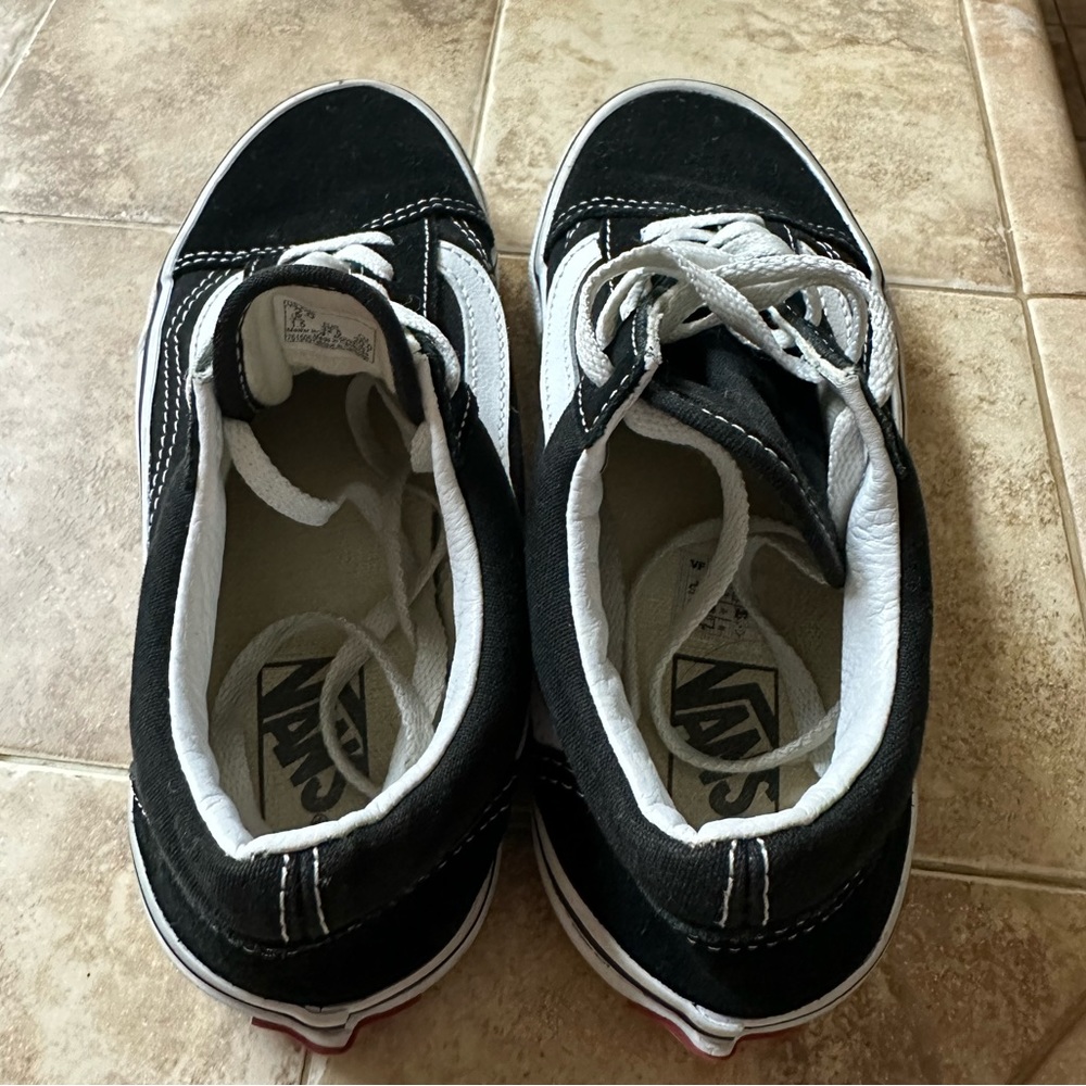 Kids Vans - Picture 3 of 4